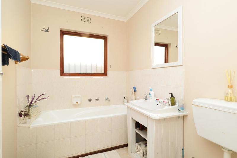 3 Bedroom Property for Sale in Victoria Park Western Cape